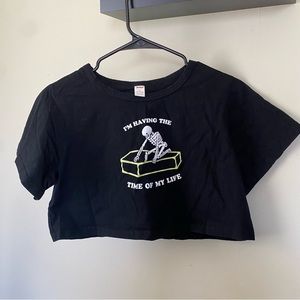 Romwe skeleton coffin grunge crop top size large